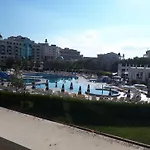 Sunset C4-17 דירה