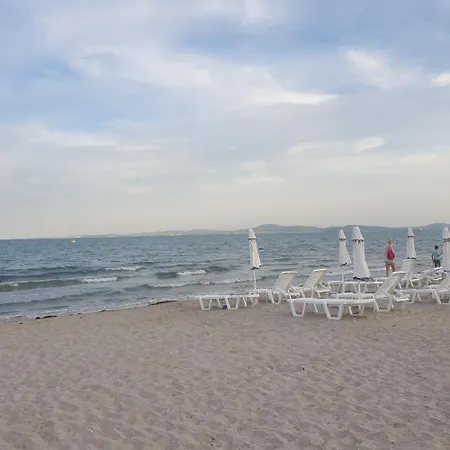 アパート Sunset C4-17 ポモリエ