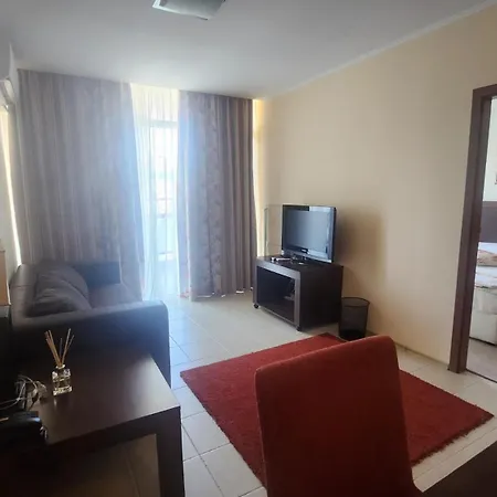 Sunset C4-17 アパート *