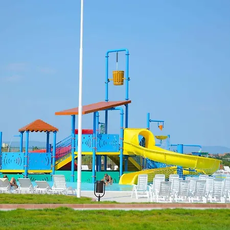 Sunset C4-17 アパート