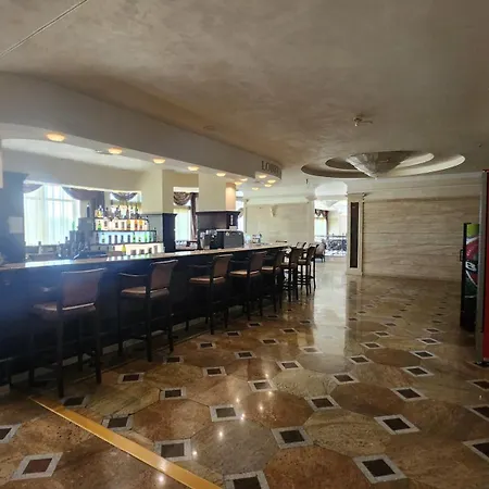 Sunset C4-17 アパート