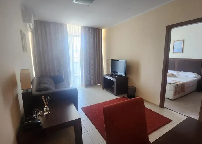 Sunset C4-17 Apartamento *