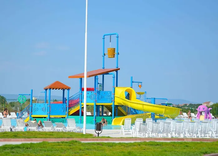 Sunset C4-17 Apartamento